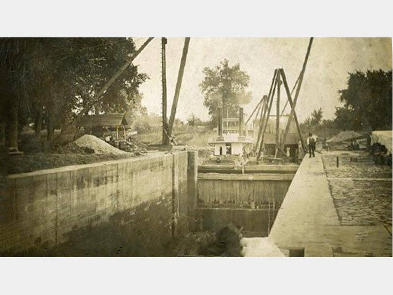Lock and Dam #4